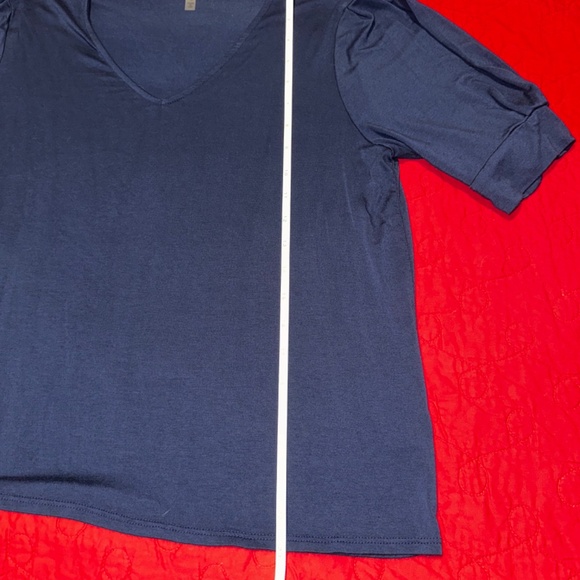 Navy Laila Jayde XLP Puff Sleeve Top - Picture 4 of 10